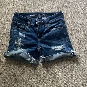 American Eagle midi shorts size 0